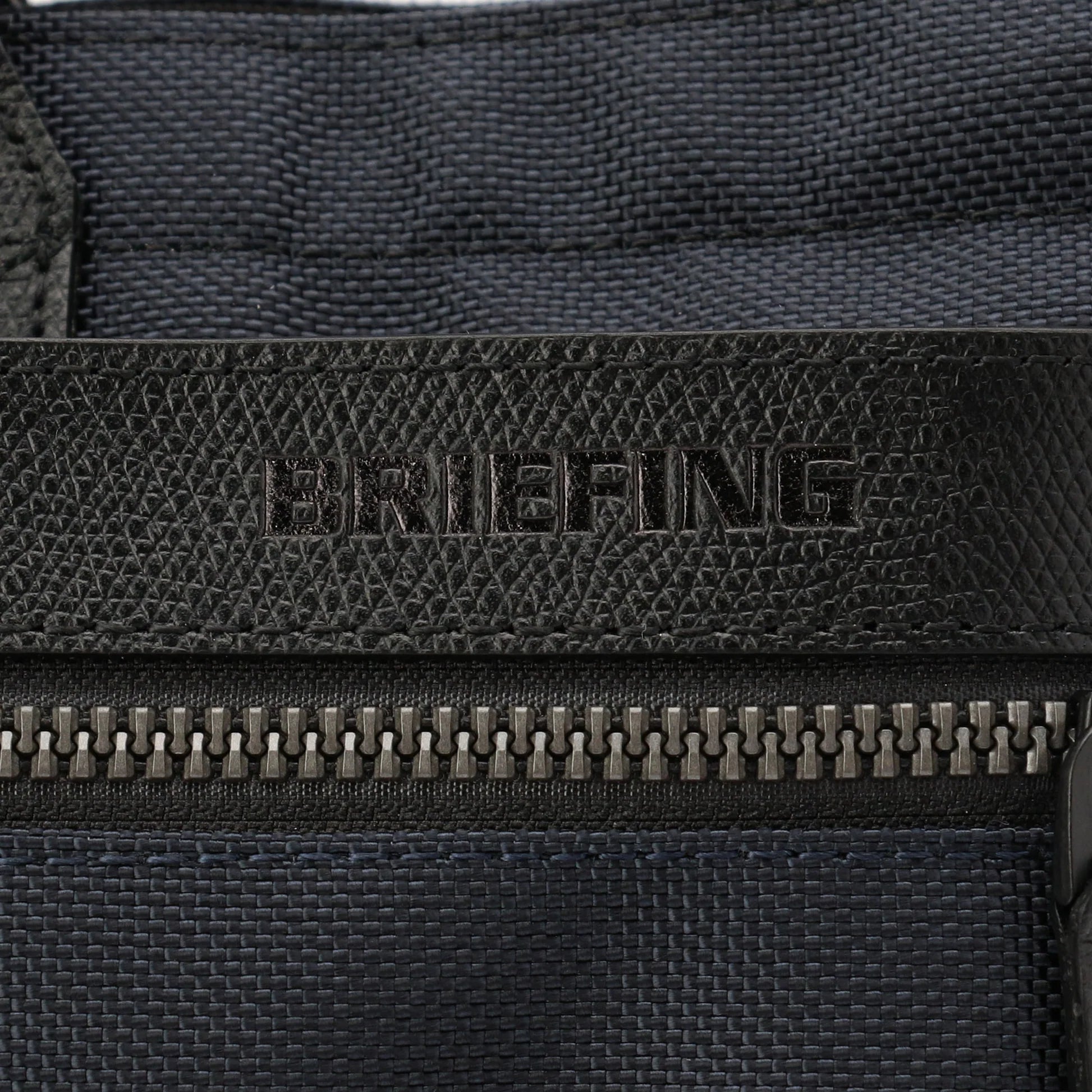 FUSION SQ TOTE HD BRIEFING Tote Bag Suburban.