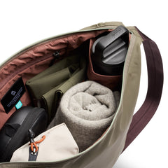 Laneway Crescent Bag 12L