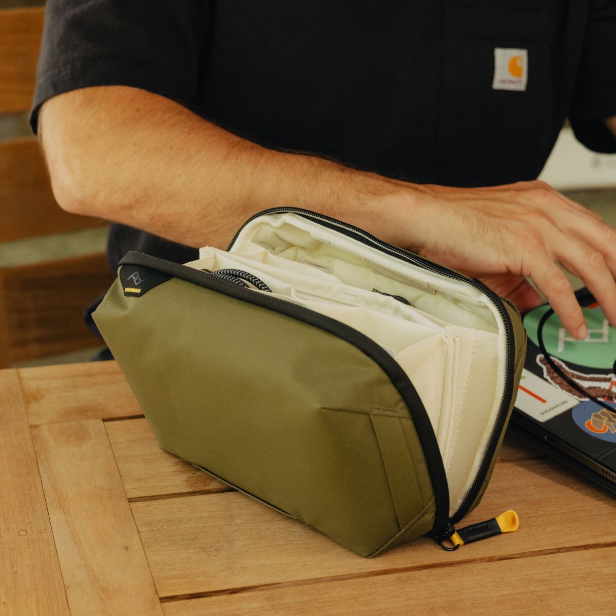 Tech Pouch