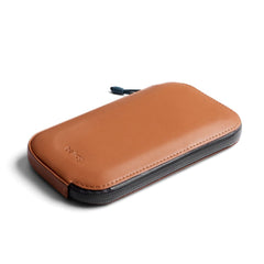 All-Conditions Phone Pocket