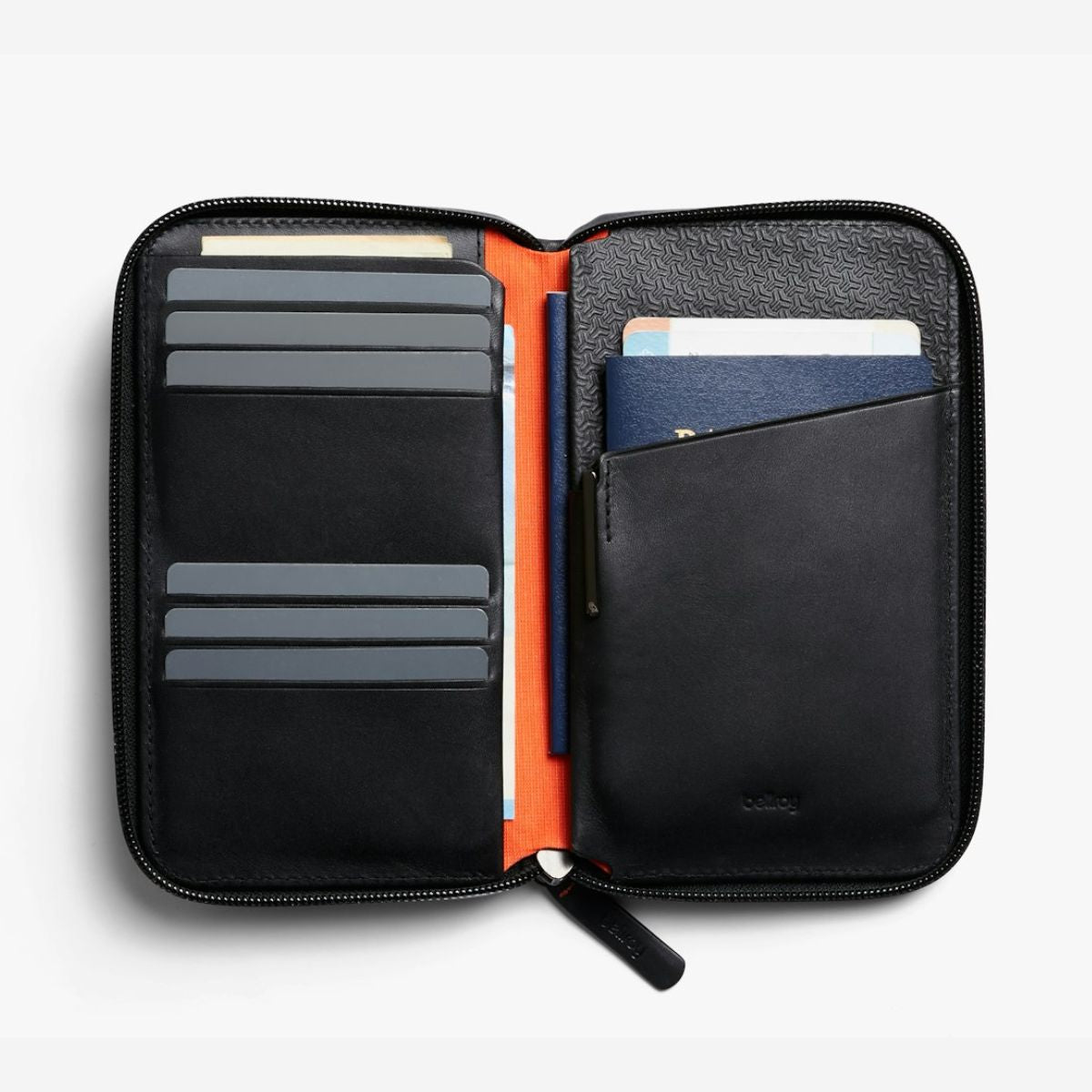 Travel Folio - Carryology Essential Edition