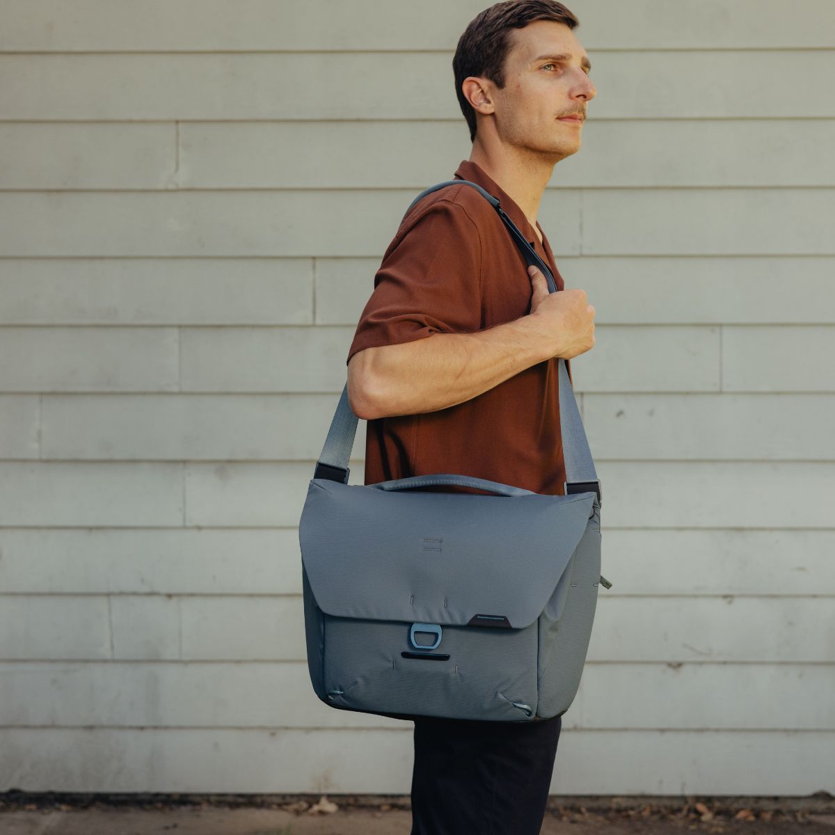 Everyday Messenger 13L v2