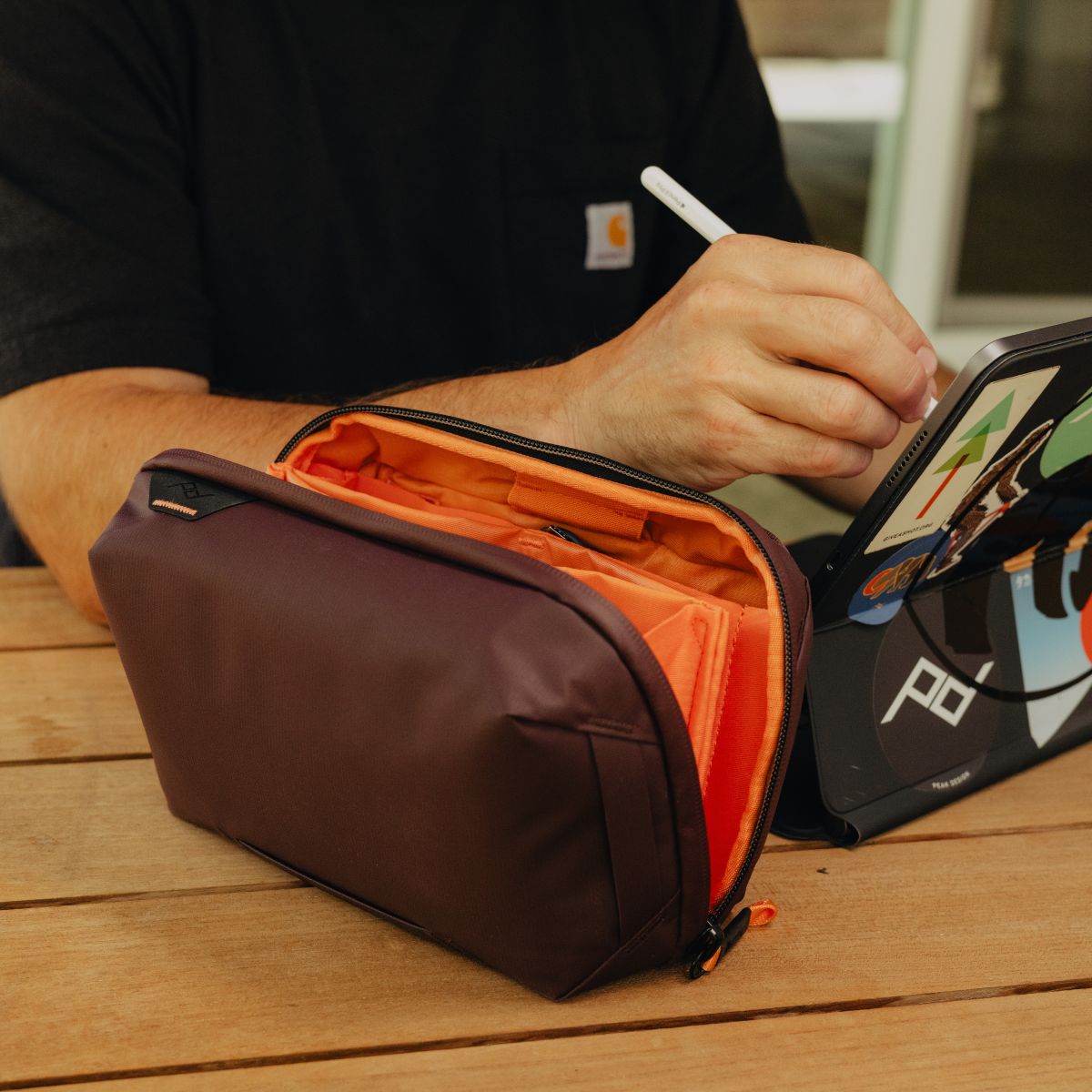 Tech Pouch