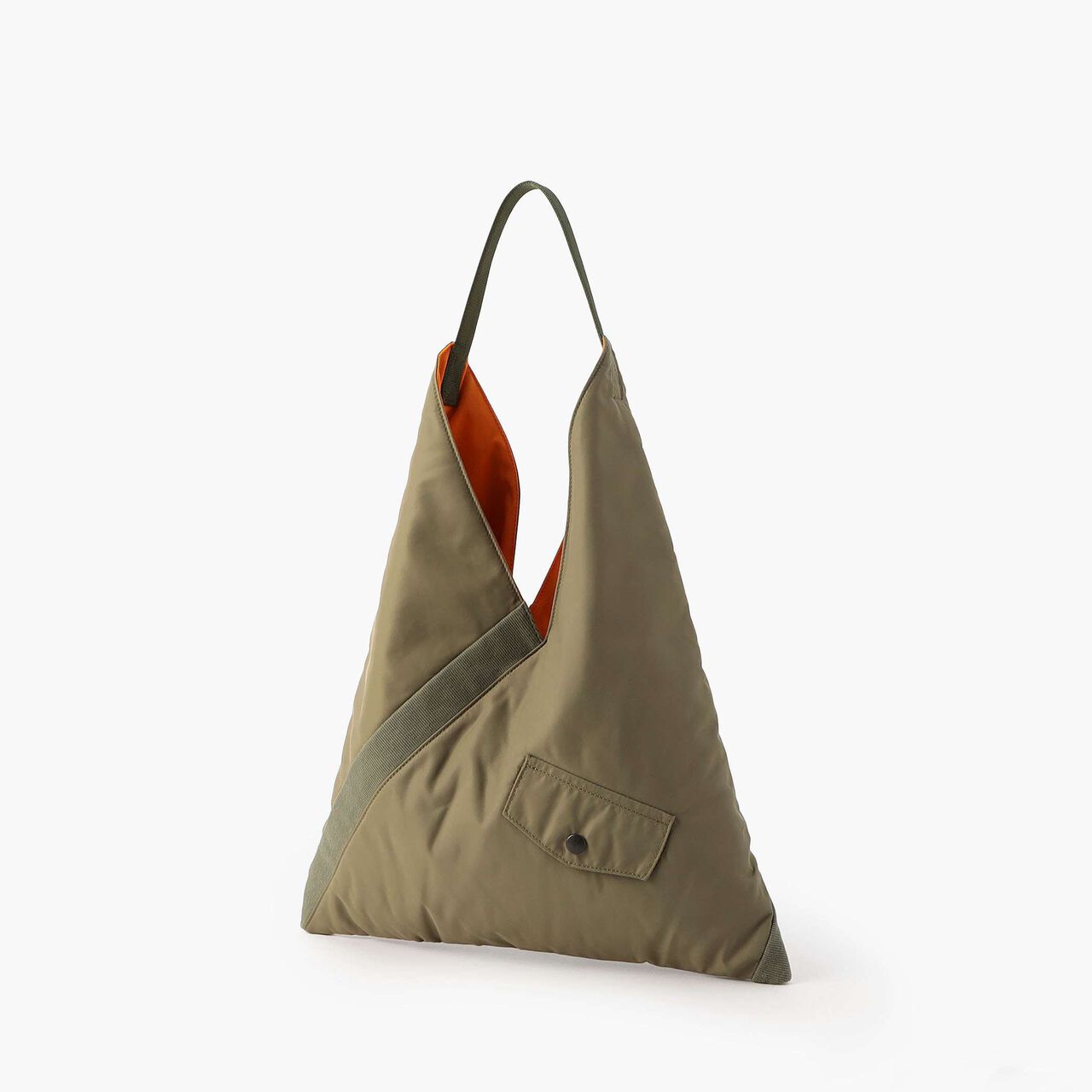 TILT TRIANGLE TOTE ( MADE IN JAPAN 🇯🇵 )