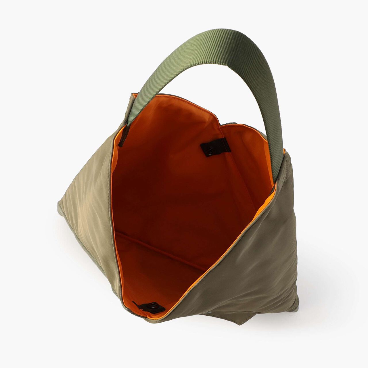 TILT TRIANGLE TOTE ( MADE IN JAPAN 🇯🇵 )