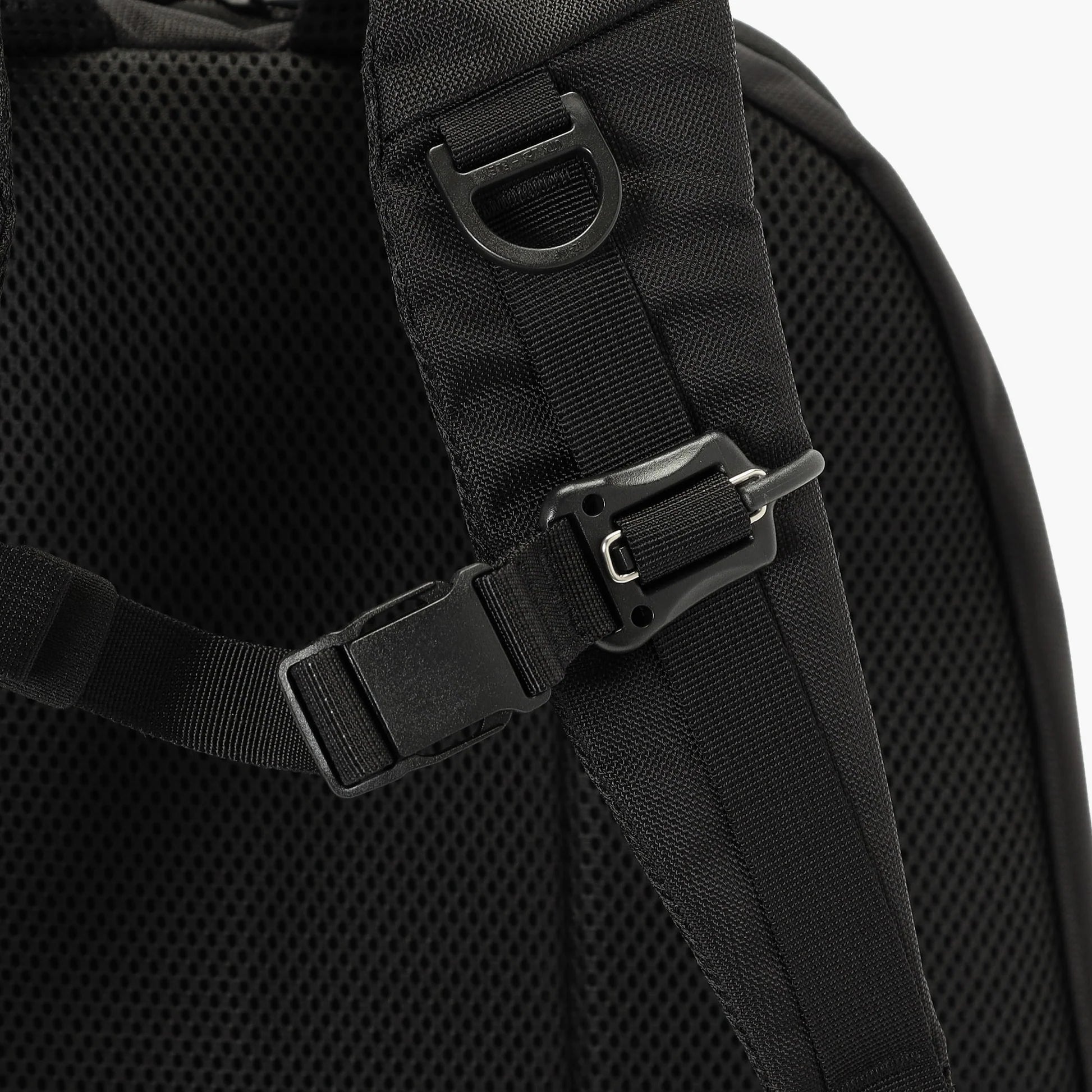 MFC WIDE DAY PACK BRIEFING Backpack Suburban.