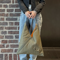 TILT TRIANGLE TOTE ( MADE IN JAPAN 🇯🇵 )