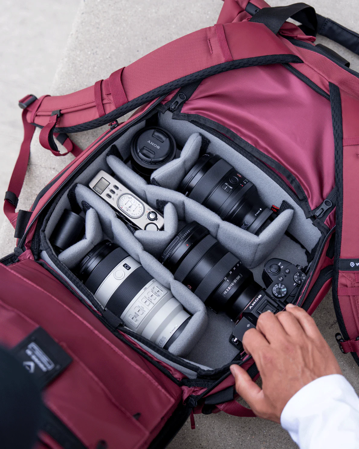 ESSENTIAL CAMERA CUBE V2